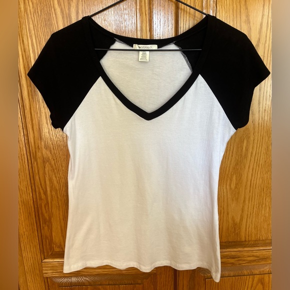 Women’s/juniors hooded zip-up sweater and T-shirt combo Size large NWOT not worn - Picture 2 of 16